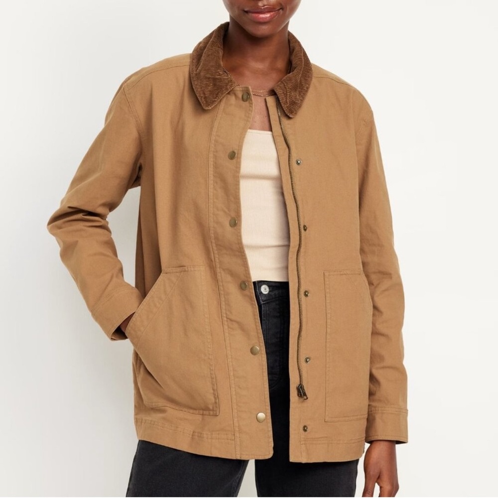 Old Navy viral canvas barn jacket brown size small 

Brand new in bag